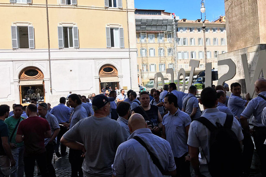Autoferrotranvieri Montecitorio2